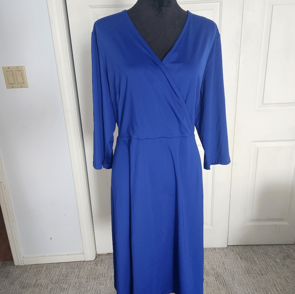 INC International Concepts Blue V-Neck Sheath Dress